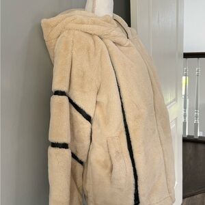 Vintage Havana cream and black teddy jacket